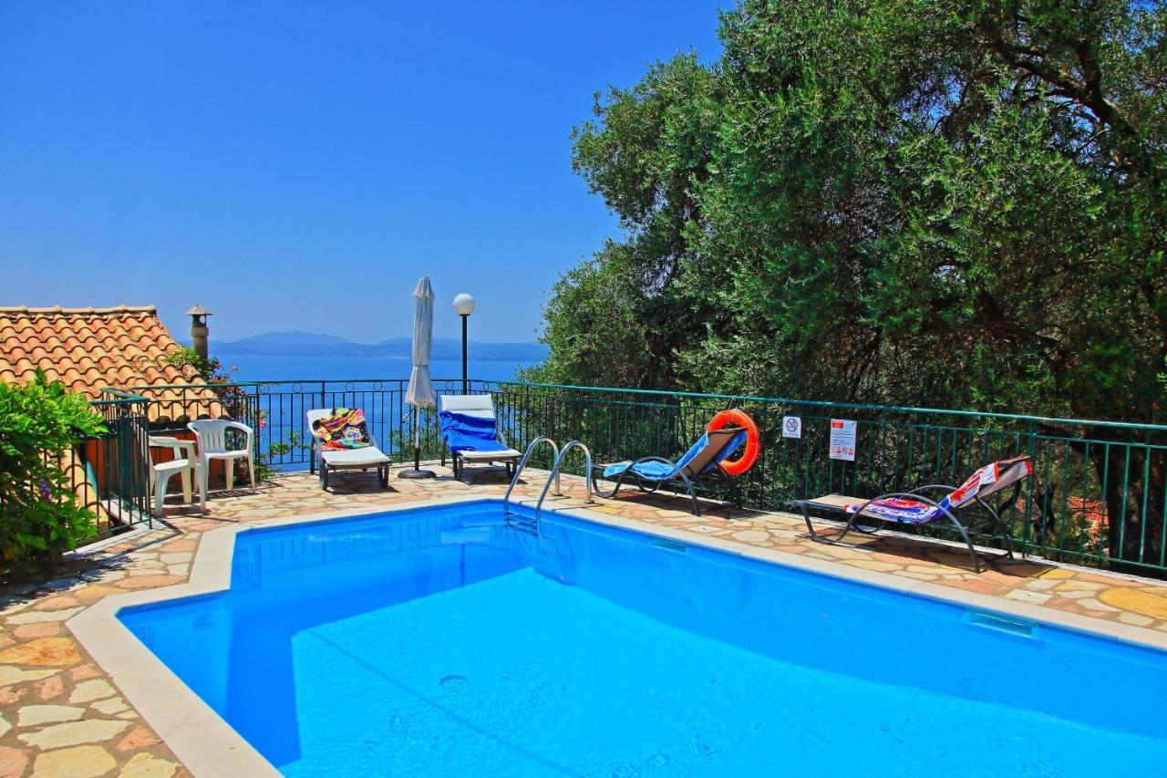Villa Seaview Calypso Nisaki  Esterno foto